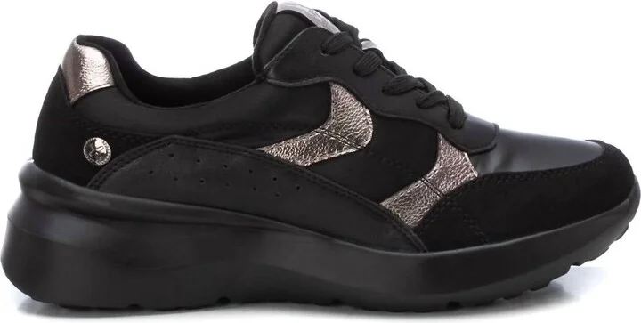 Women's Trainer Sneakers In Black
