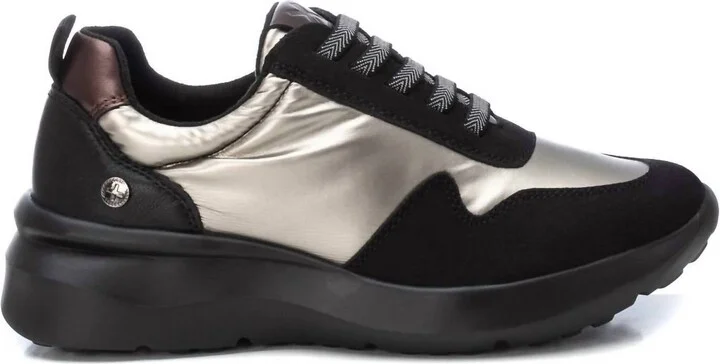 Women's Trainer Sneakers In Black