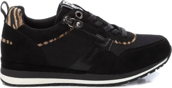Women's Trainer Sneakers In Black