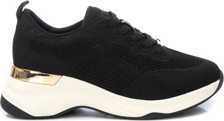 Women's Trainer Sneakers In Black
