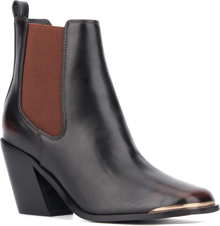 Women's Trine Flared Heel Ankle Boot