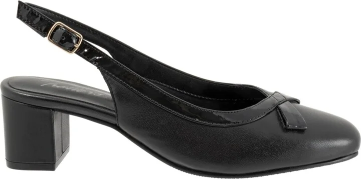 Women's Trotters Dalani Pumps - Image 2