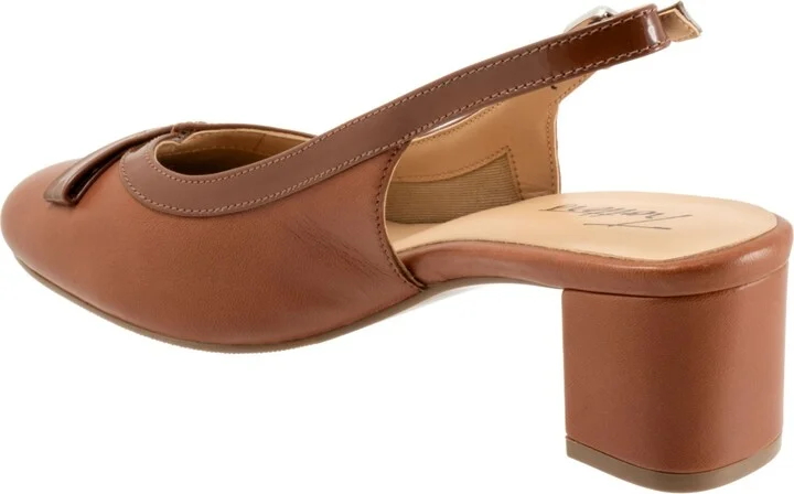 Women's Trotters Dalani Pumps - Image 7