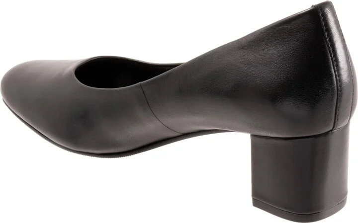 Women's Trotters Daria Pumps - Image 4