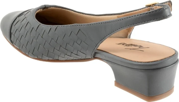 Women's Trotters Dea Woven pumps - Image 3