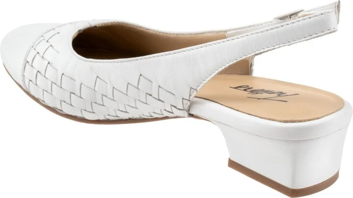 Women's Trotters Dea Woven pumps - Image 5