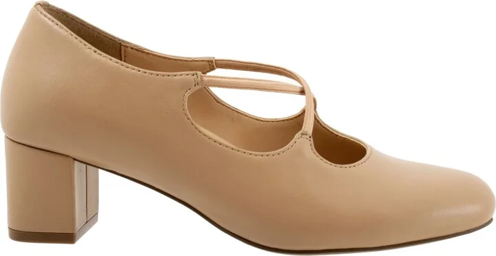 Women's Trotters Demi Pumps - Image 4