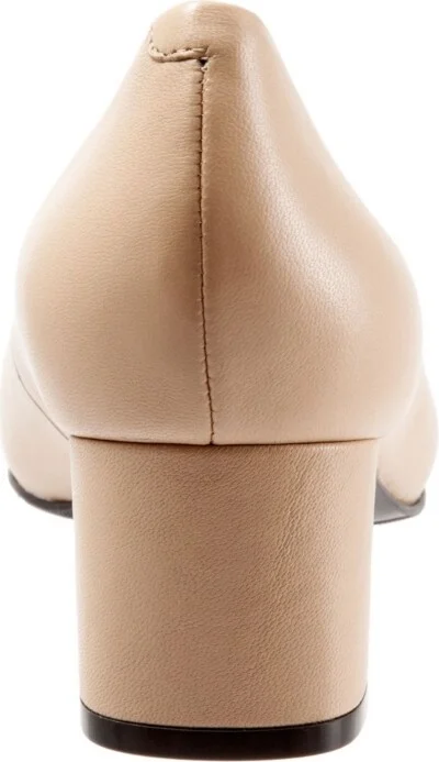 Women's Trotters Kari Pumps - Image 6