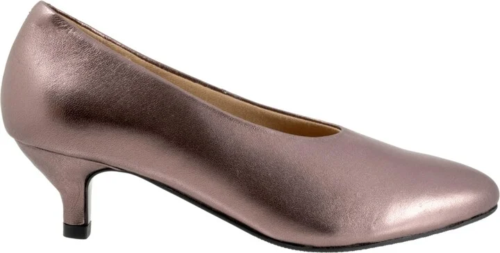 Women's Trotters Kimber Pumps - Image 5