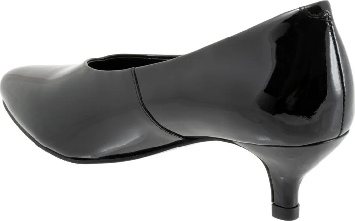 Women's Trotters Kimber Pumps - Image 11
