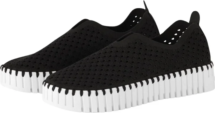 Women's Tulip 3373 Platform In Black