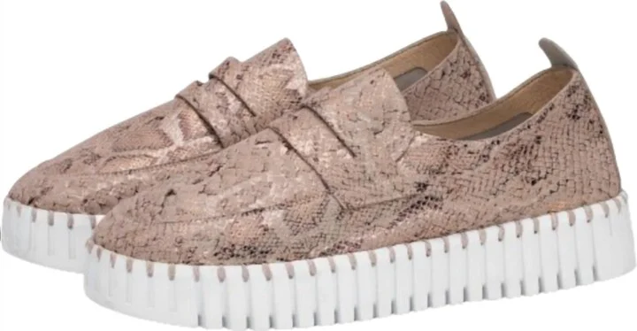 Women's Tulip 3868 Snake Platform Loafer In Adobe Rose