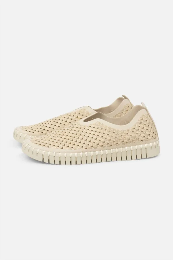 Women's Tulip Flats In Kit