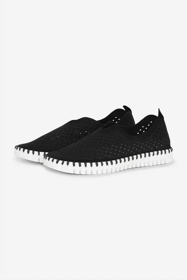 Women's Tulip Shoes In Black