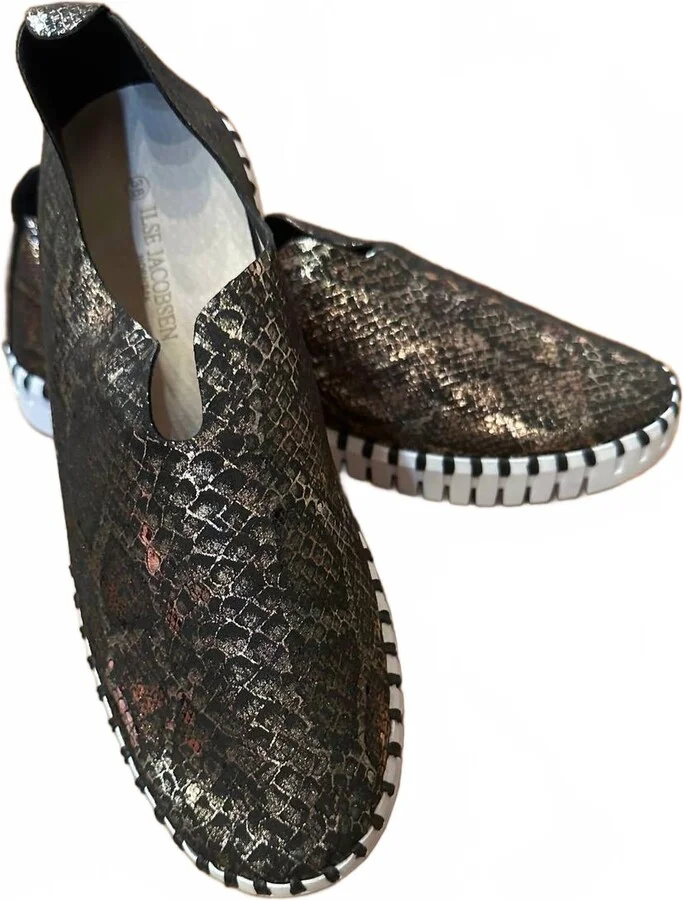 Women's Tulip Slip On Sneaker In Black Metallic