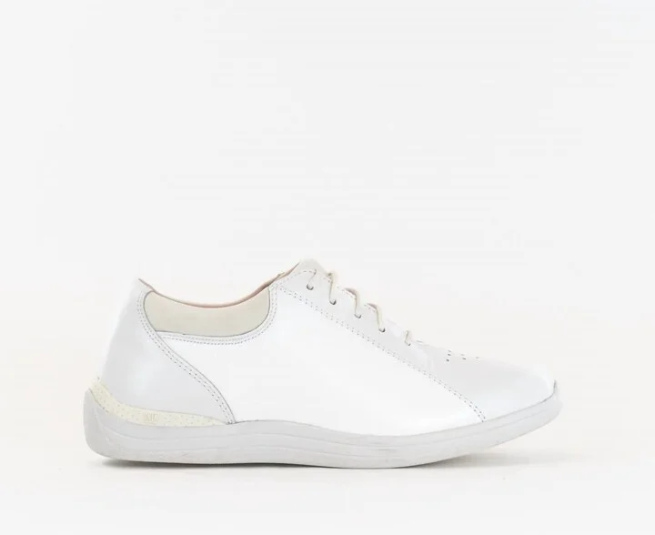 Women's Tulip Sneaker In White