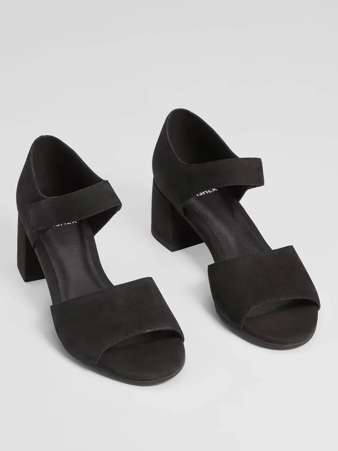 Women's Tumbled Nubuck Heels In Black