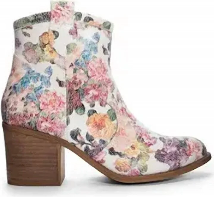 Women's Unite Floral Ankle Boot In Ivory