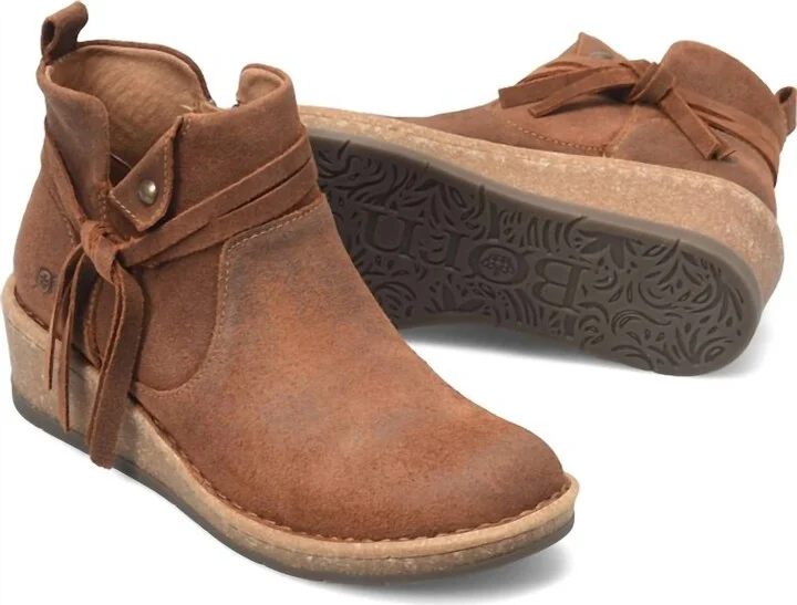 Women's Vaughn Boots In Brown