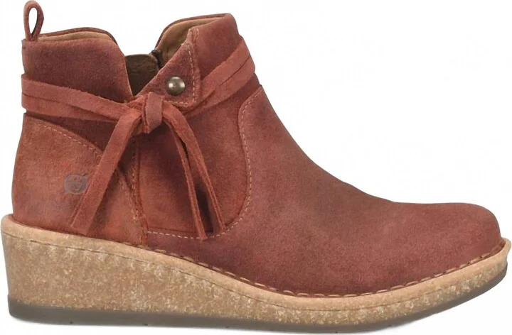 Women's Vaughn Distressed Suede Leather Bootie In Rust
