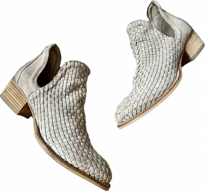 Women's Veracruz Woven Ankle Boot In Ice