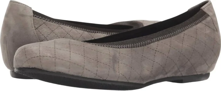 Women's Vicki Quilted Flat Shoe In Etched Tauple Suede