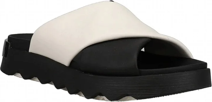 Women's Viibe Crisscross Sandals In Black