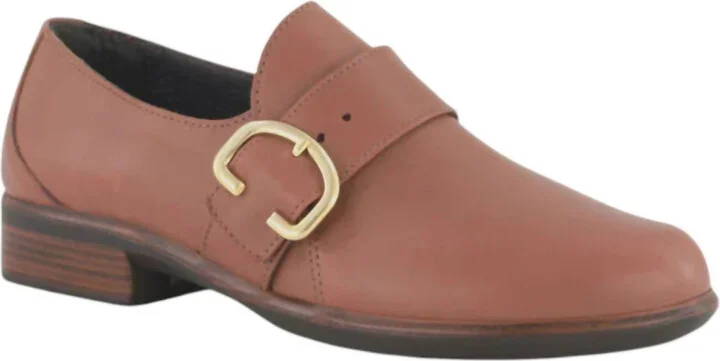 Women's Viscol Loafers In Caramel