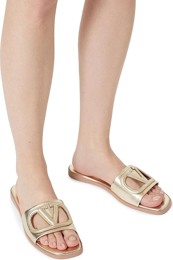 Women's VLogo Cut-Out Laminated Nappa Leather Slide Sandals - Platinum Antique Brass - Size 6 - Image 6