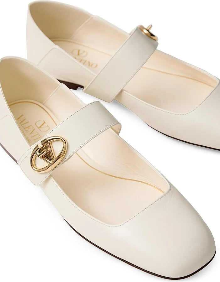 Women's VLogo Locker Mary Jane Ballerina Flats - Ivory - Size 8.5 - Image 5