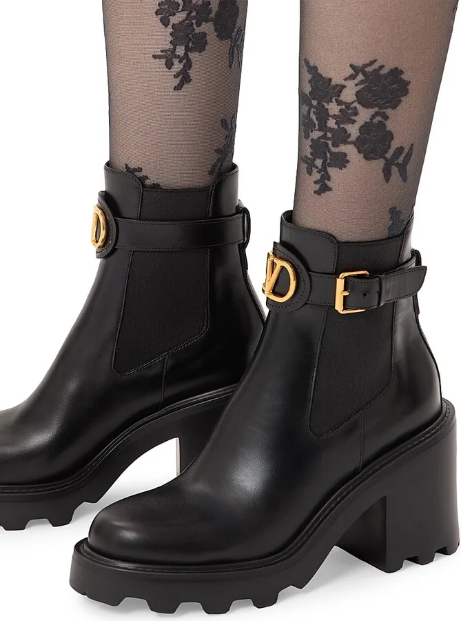 Women's VLogo Signature Calfskin Beatle 90MM Boots - Black - Size 7 - Image 7