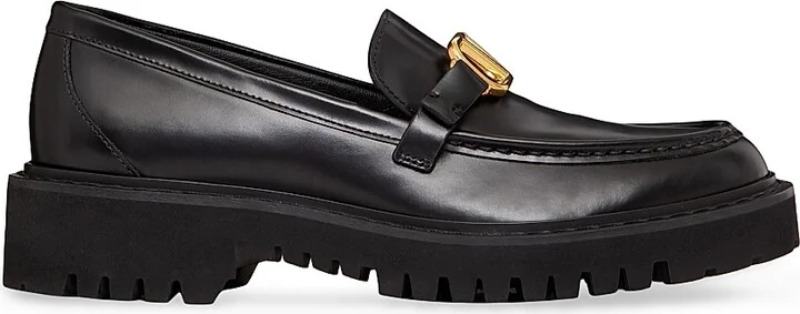 Women's Vlogo Signature Calfskin Loafers - Black - Size 7