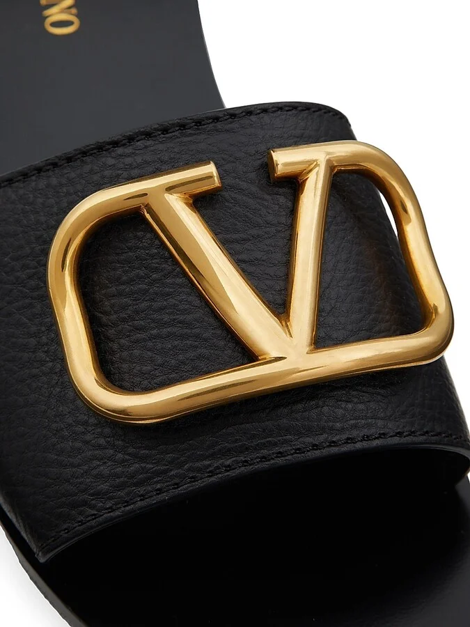 Women's VLogo Signature Slide Sandals in Grainy Cowhide - Black - Size 6 - Image 5
