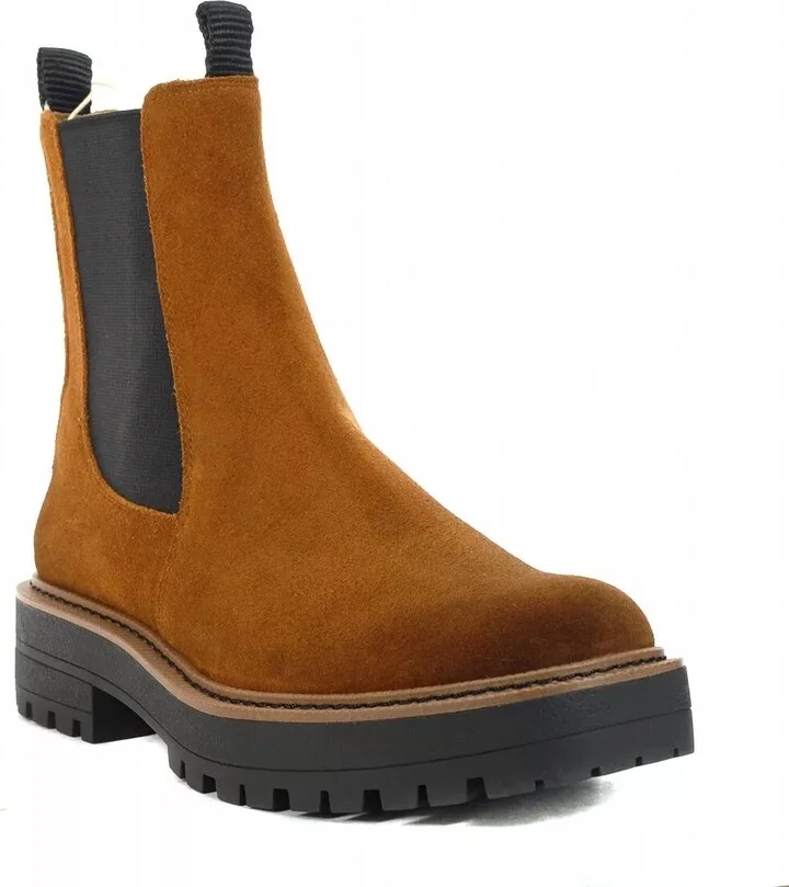 Women's Vogue Boots In Brown
