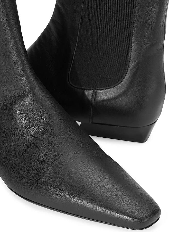Women's Wally 25MM Leather Chelsea Boots - Black - Size 5 - Image 4