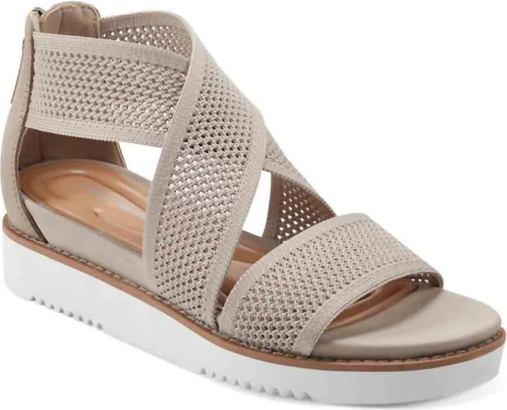 Women's Wander Sandals In Light Natural