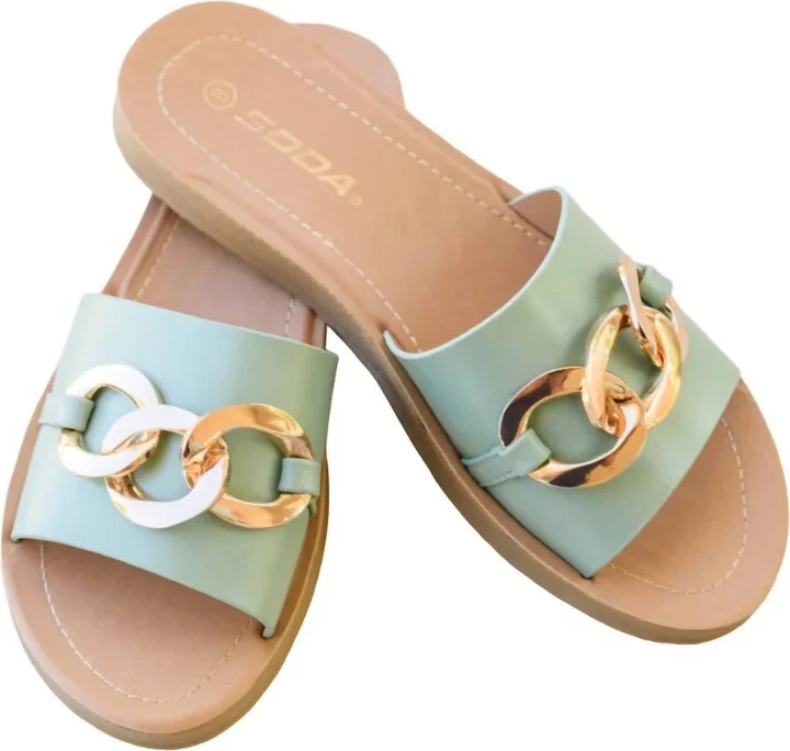 Women's Wander Slides In Mint