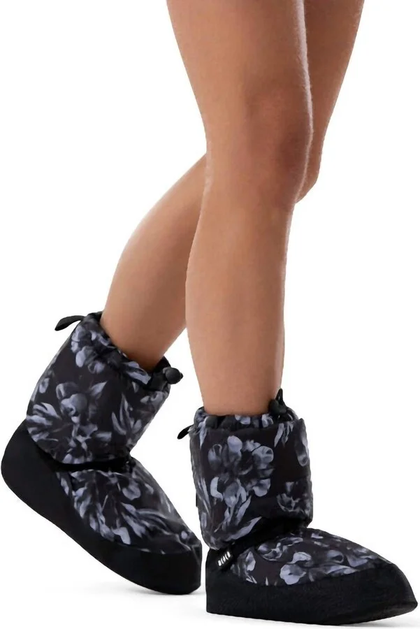 Women's Warm Up Bootie In Black Floral