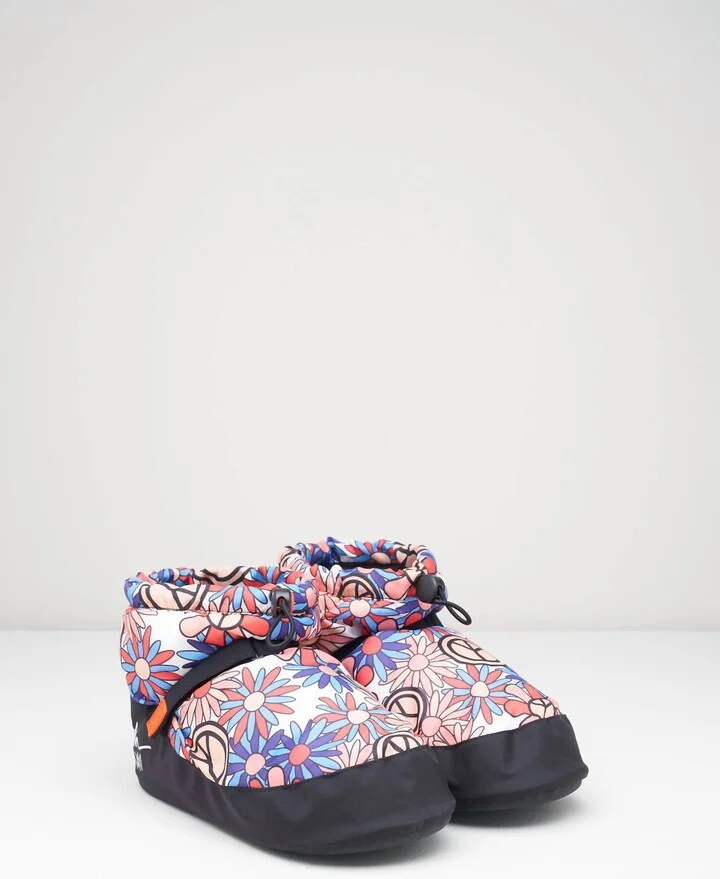 Women's Warm Up Booties In Hippie Print