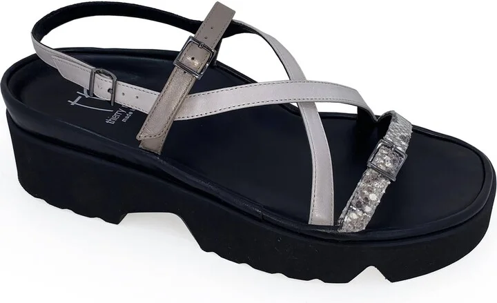 Women's Wave Sandals In Multi