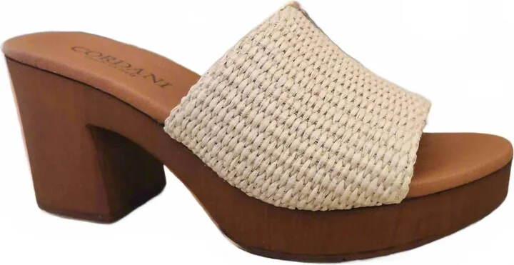 Women's Waylin Sandal In Beige Raffia