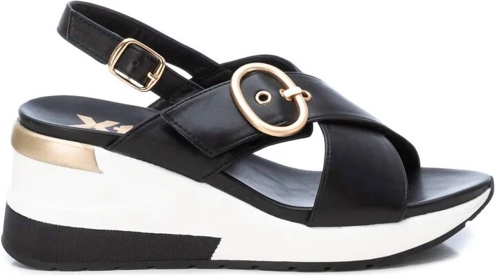 Women's Wedge Cross Strap Sandals In Black