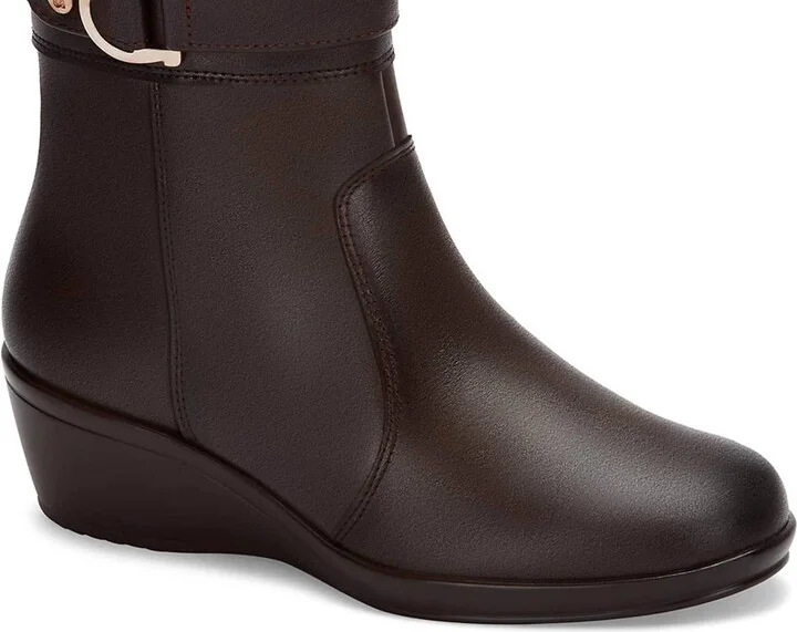Women's Wedge Leather Booties In Brown