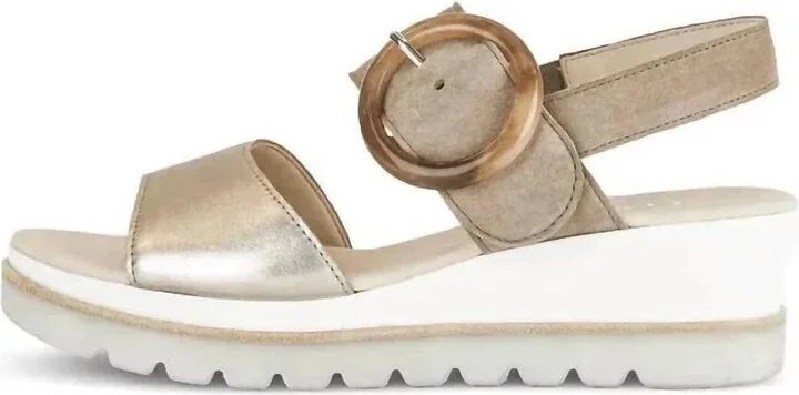 Women's Wedge Sandal In Puder/rabbit
