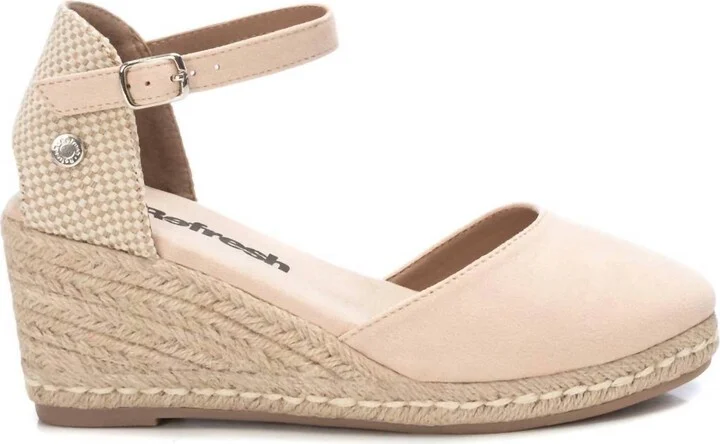 Women's Wedge Sandals In Beige