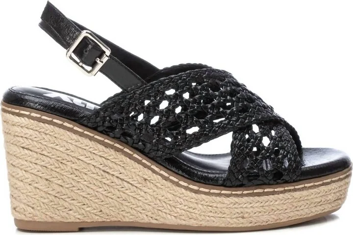 Women's Wedge Sandals In Black
