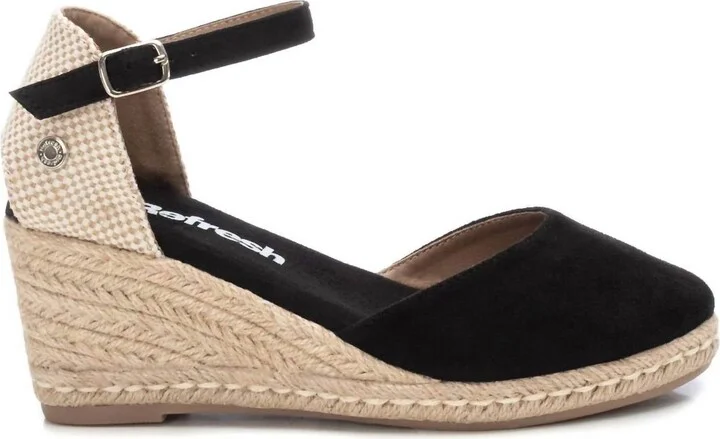 Women's Wedge Sandals In Black