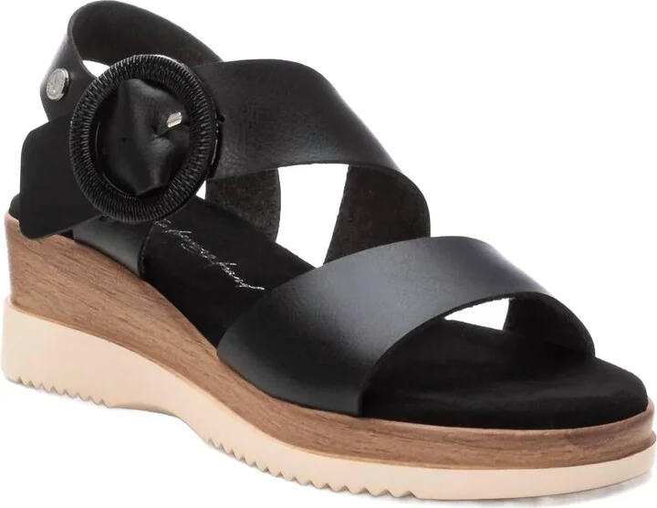 Women's Wedge Sandals In Black
