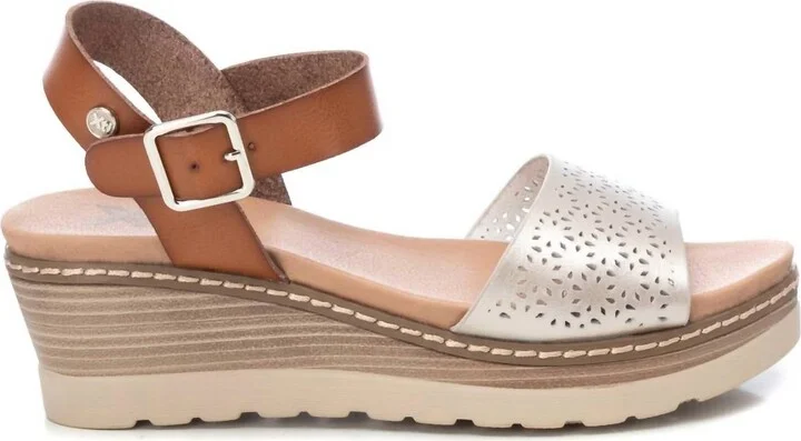 Women's Wedge Sandals In Gold
