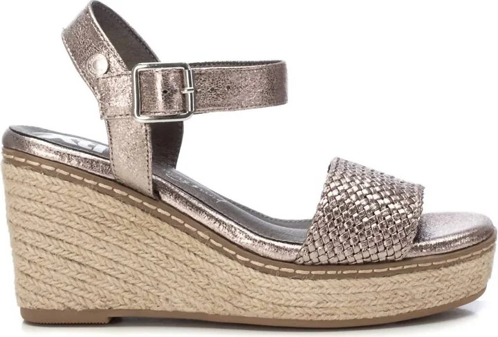 Women's Wedge Sandals In Plumb